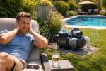 découvrez comment gérer le bruit envahissant de la pompe de piscine du voisin et retrouver la tranquillité pour profiter pleinement de vos moments de détente.