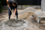 Dosage béton en pelle : combien de pelletées par sac